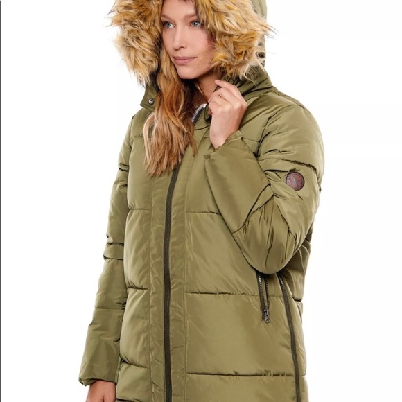 Soft Touch Nylon Quilted Faux Fur Hooded Jacket - Picture 3 of 6